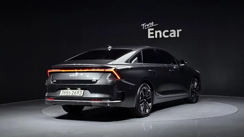 Kia K8