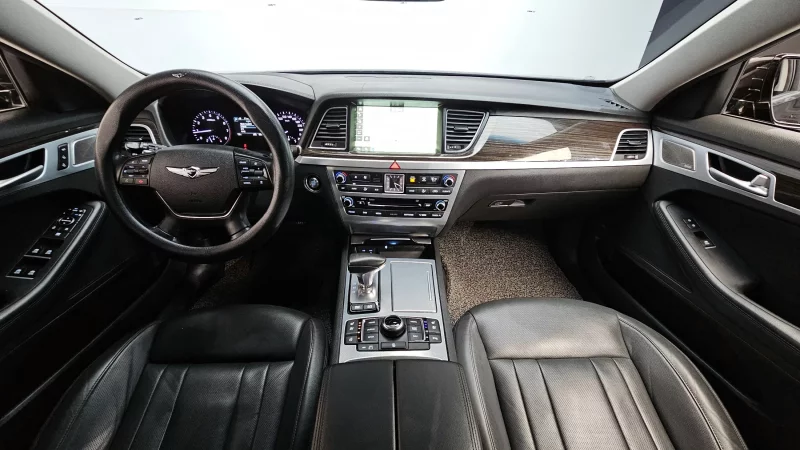 Genesis G80