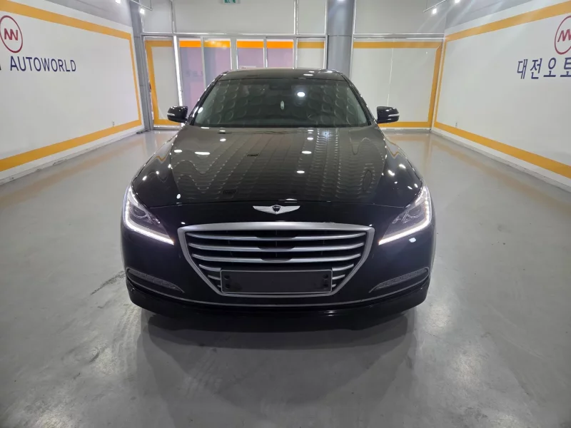 Hyundai Genesis