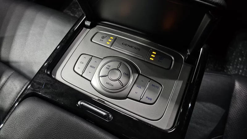 Hyundai Genesis