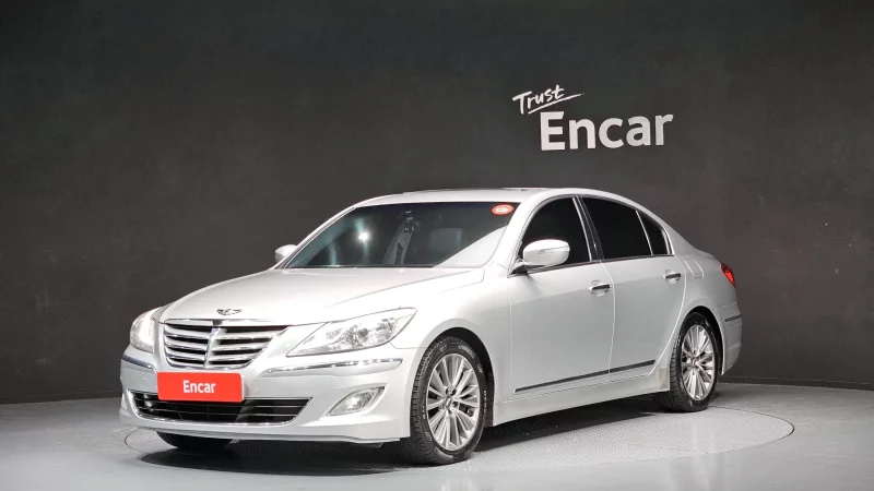 Hyundai Genesis