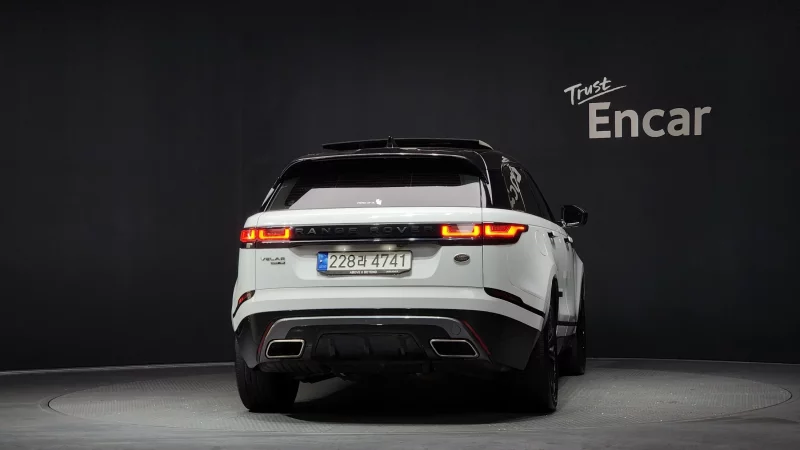 Land Rover RANGE ROVER VELAR