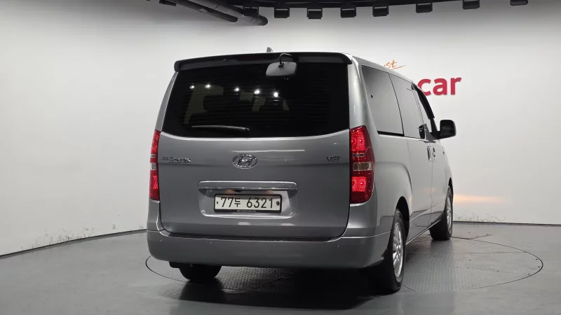 Hyundai Grand Starex