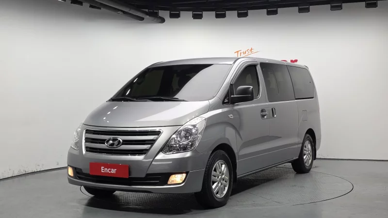 Hyundai Grand Starex