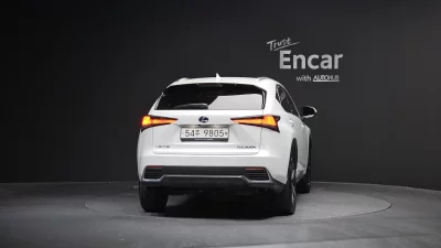 Lexus NX300h