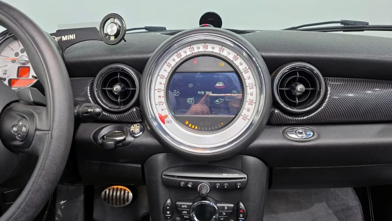 MINI Cooper Convertible