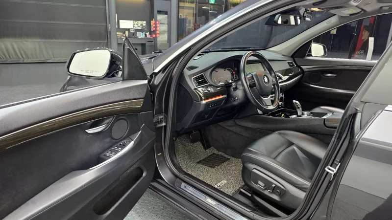 BMW 5-Series Gran Turismo