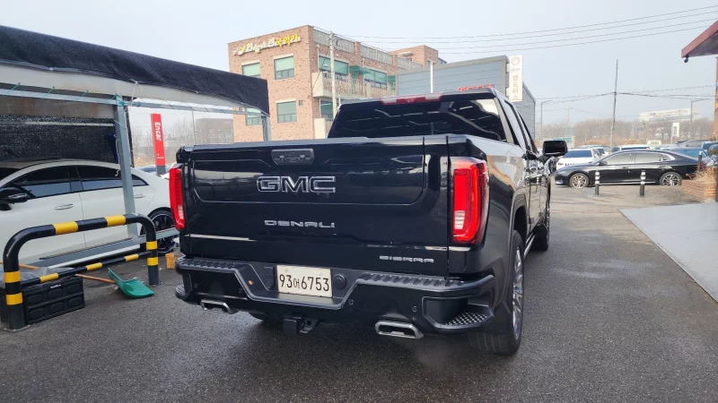 GMC SIERRA