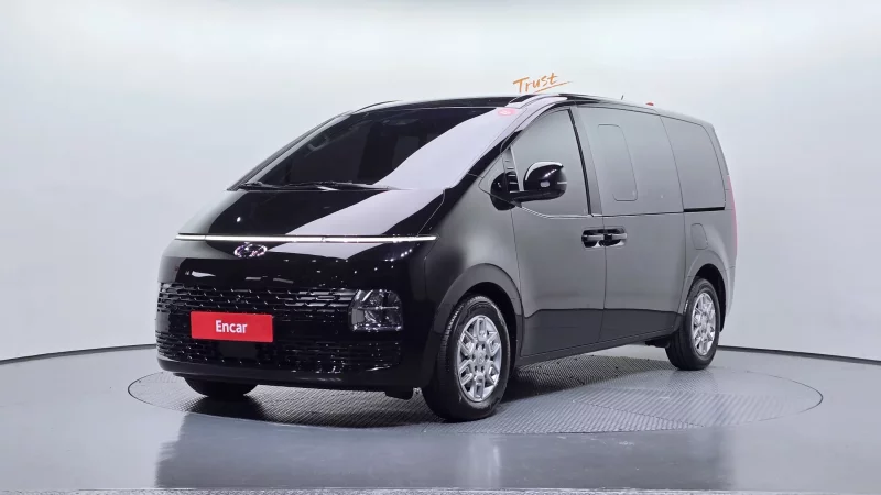 Hyundai Staria