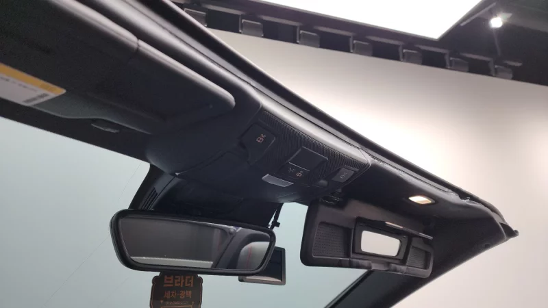 Mercedes-Benz SLC-Class