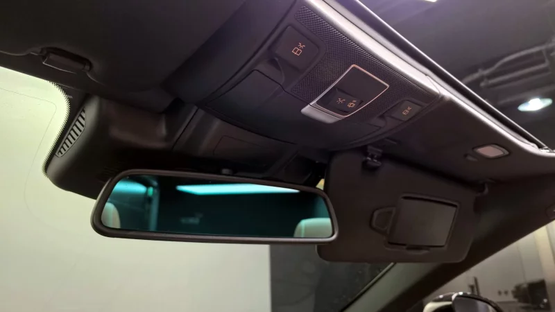 Mercedes-Benz SL-Class