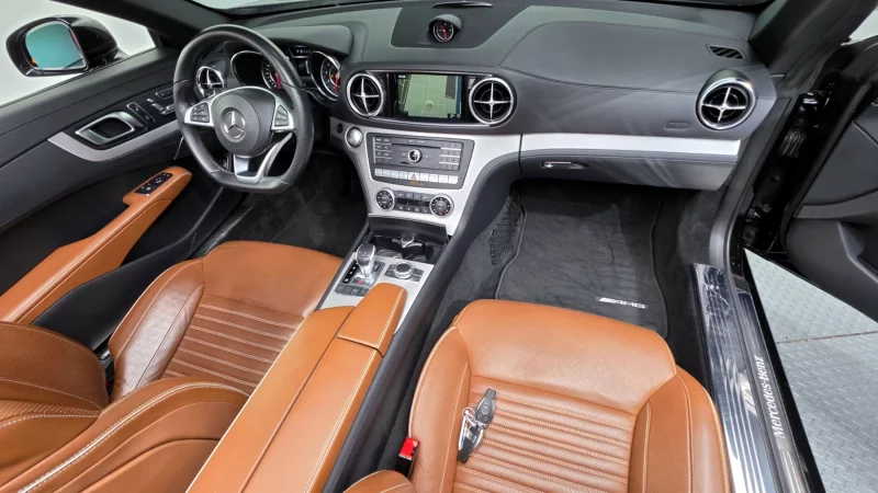 Mercedes-Benz SL-Class