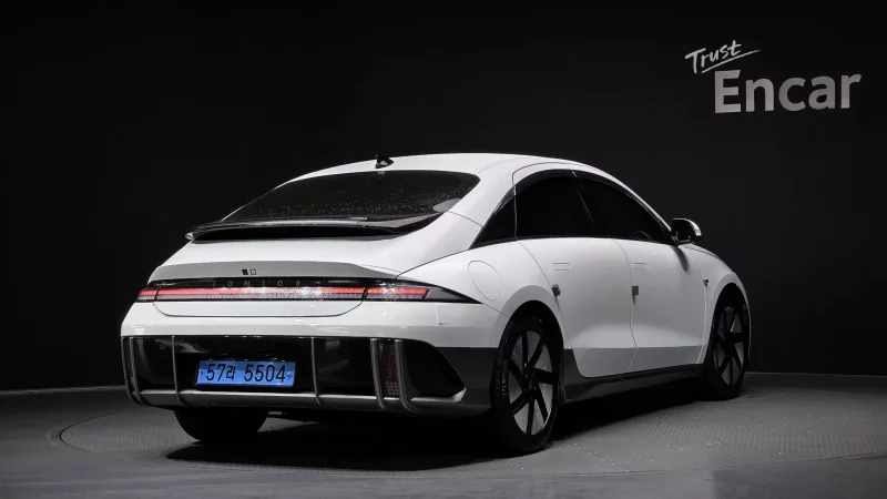 Hyundai Ioniq 6