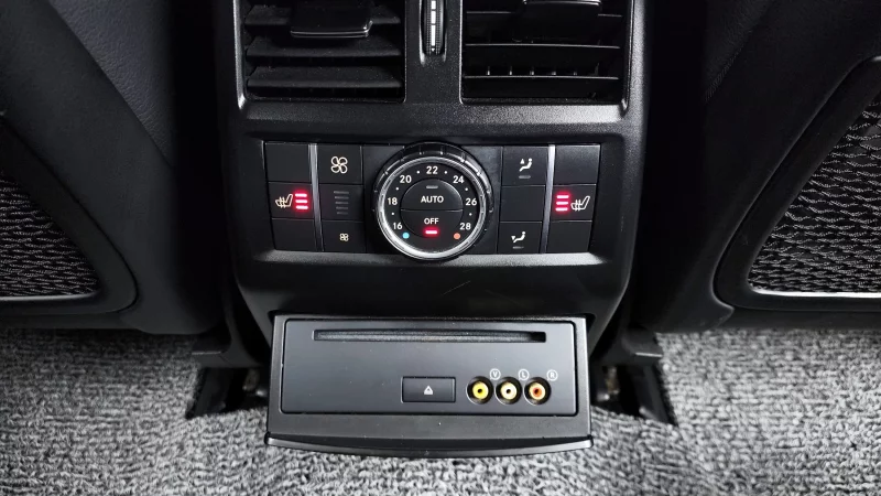 Mercedes-Benz M-class