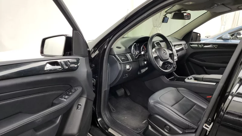 Mercedes-Benz M-class