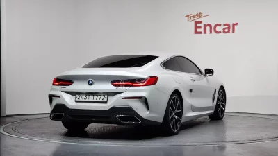 BMW 8-Series