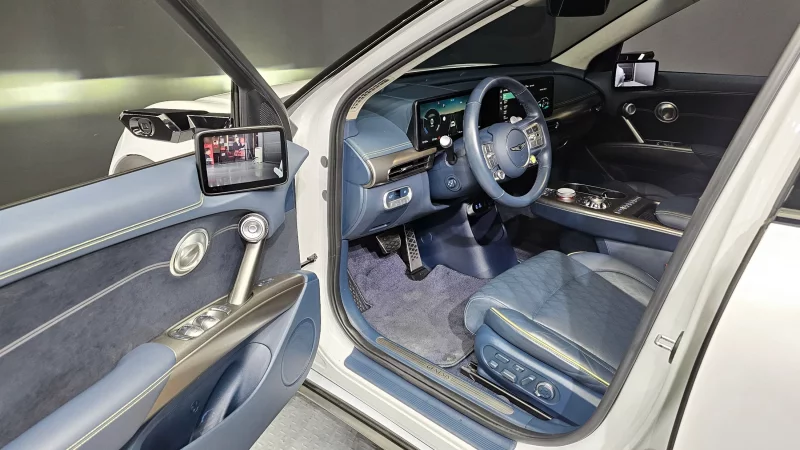 Genesis GV60