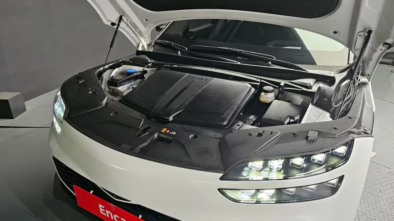 Genesis GV60