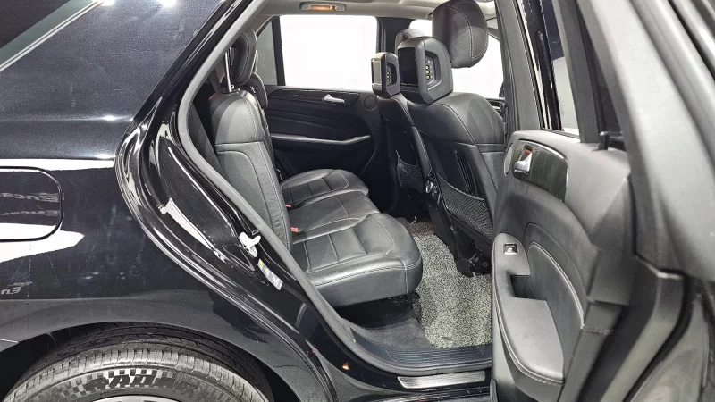 Mercedes-Benz M-class