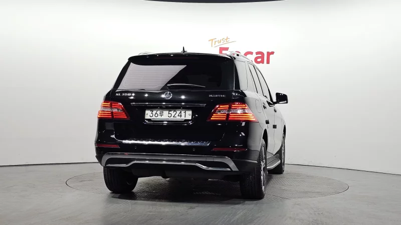 Mercedes-Benz M-class