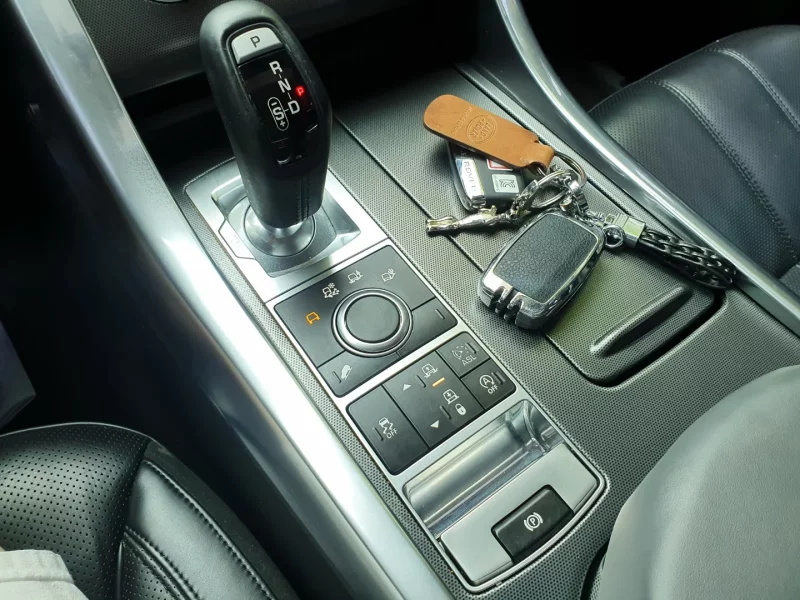 Land Rover RANGE ROVER SPORT