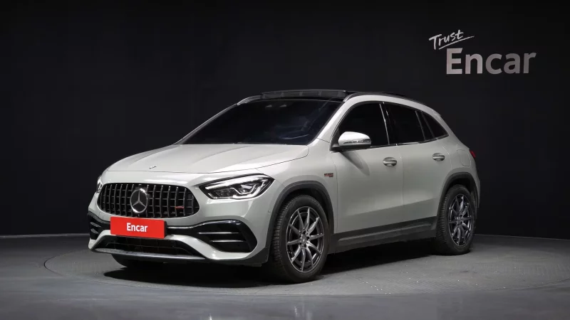 Mercedes-Benz GLA-Class