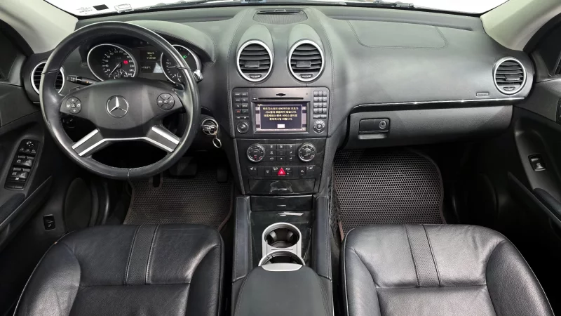 Mercedes-Benz M-class