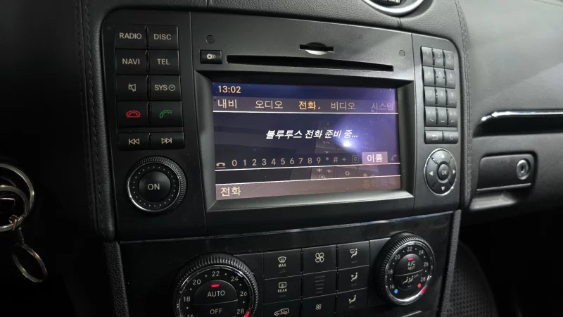 Mercedes-Benz M-class