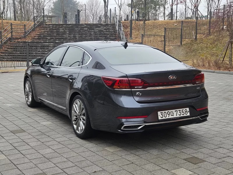 Kia K7