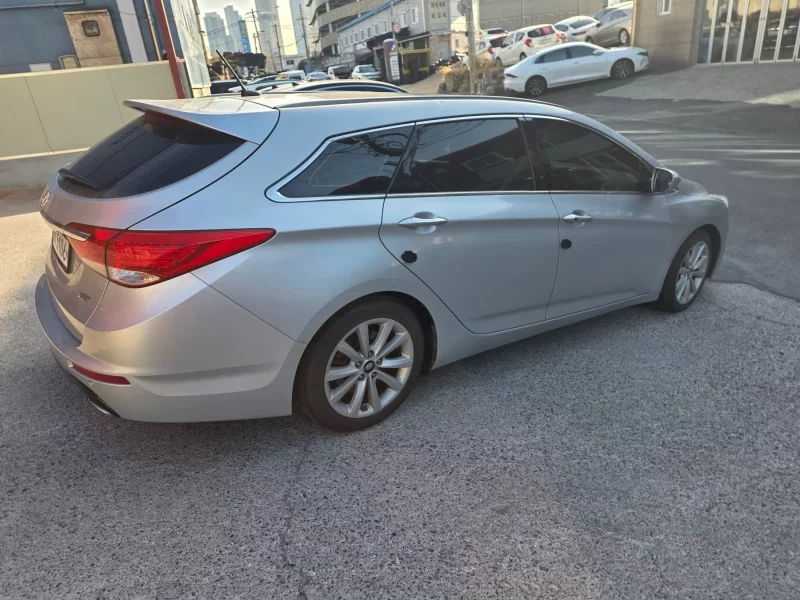 Hyundai I40