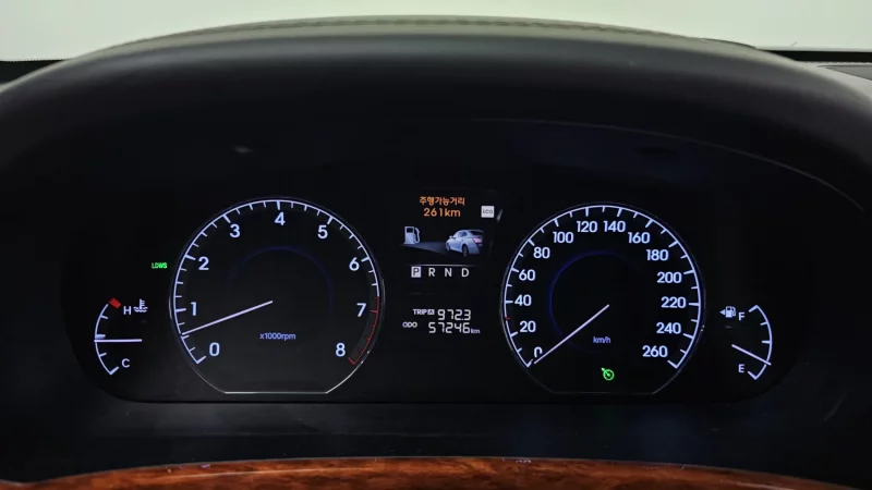 Hyundai Equus