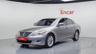 Hyundai Genesis