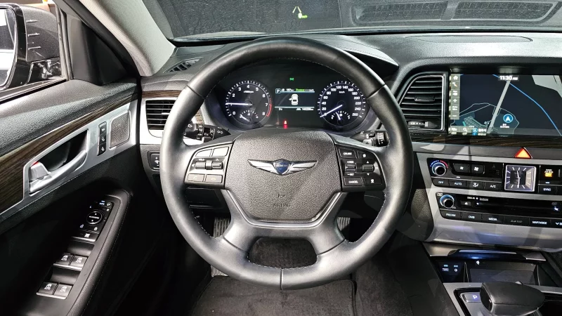 Genesis G80