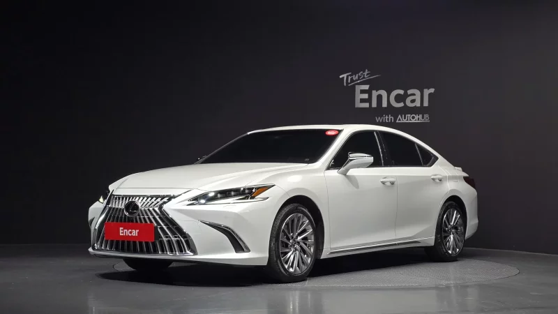Lexus ES300h