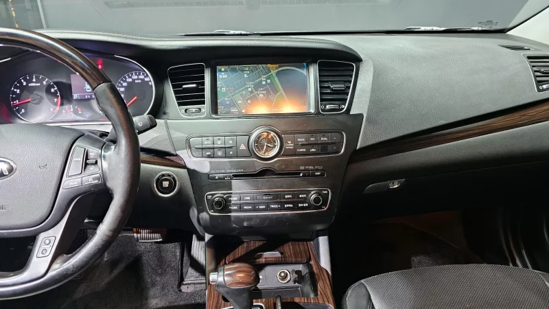 Kia K7