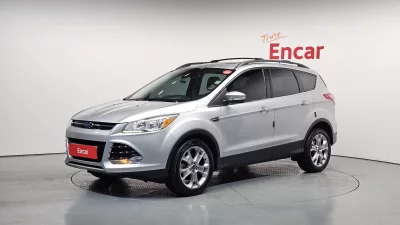 Ford ESCAPE