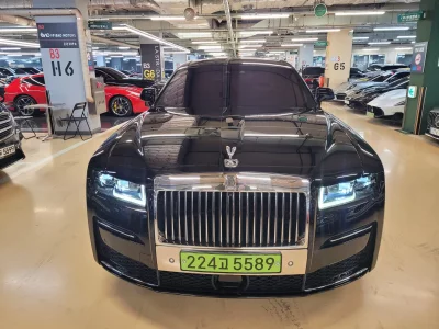 Rolls-Royce GHOST