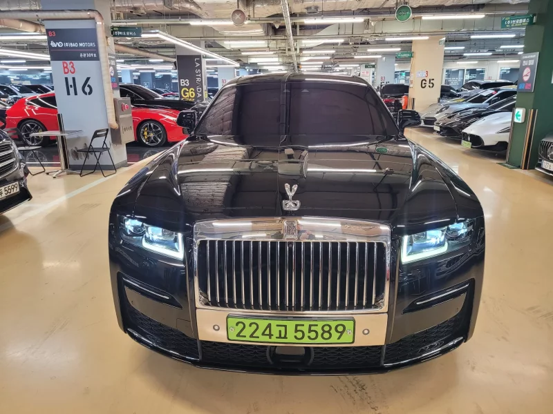 Rolls-Royce GHOST