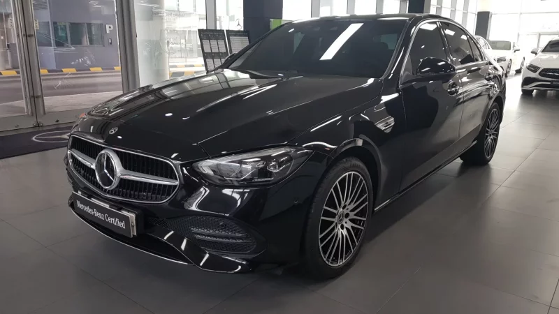 Mercedes-Benz C-Class