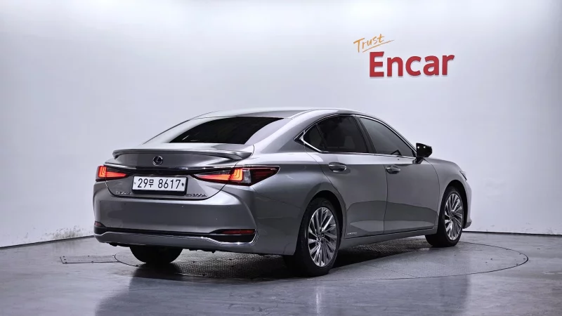 Lexus ES300h