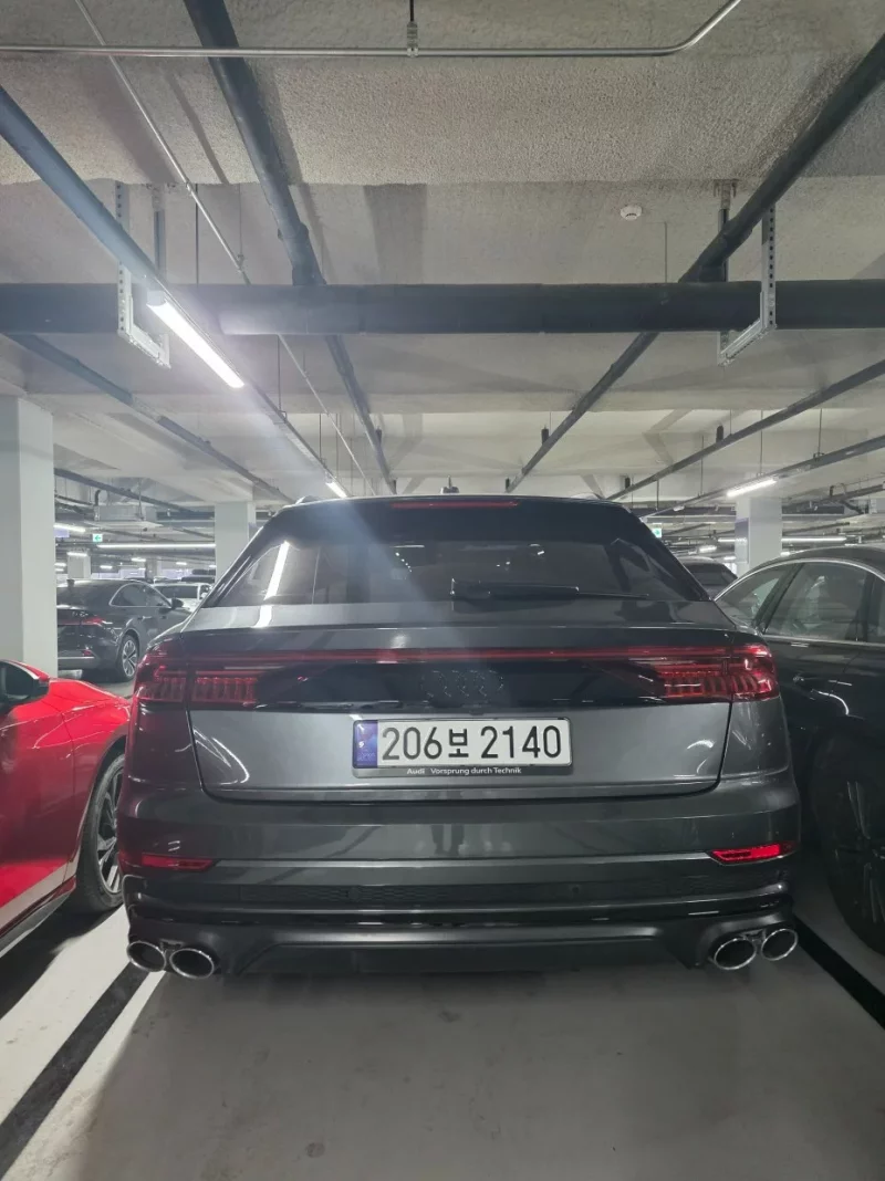 Audi Q8