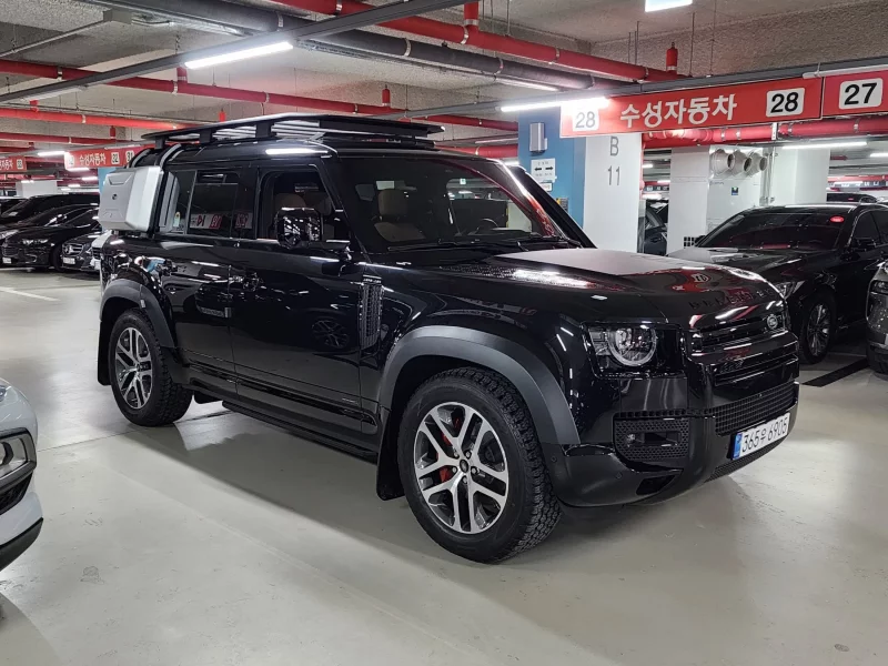 Land Rover DEFENDER