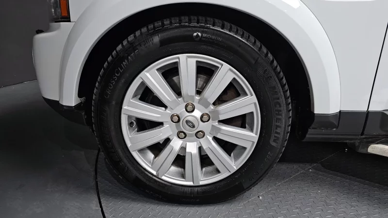 Land Rover DISCOVERY