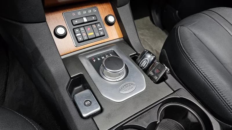 Land Rover DISCOVERY