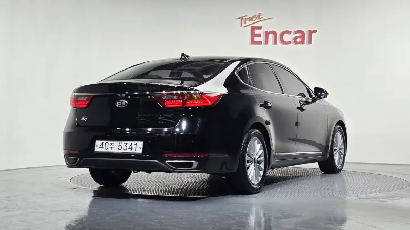 Kia K7