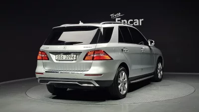 Mercedes-Benz M-class