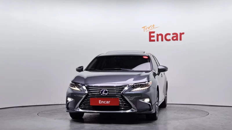 Lexus ES300h