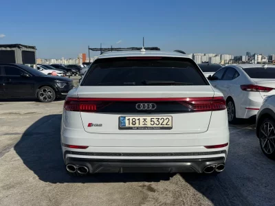 Audi SQ8