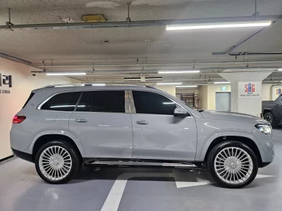 Mercedes-Benz GLS-Class