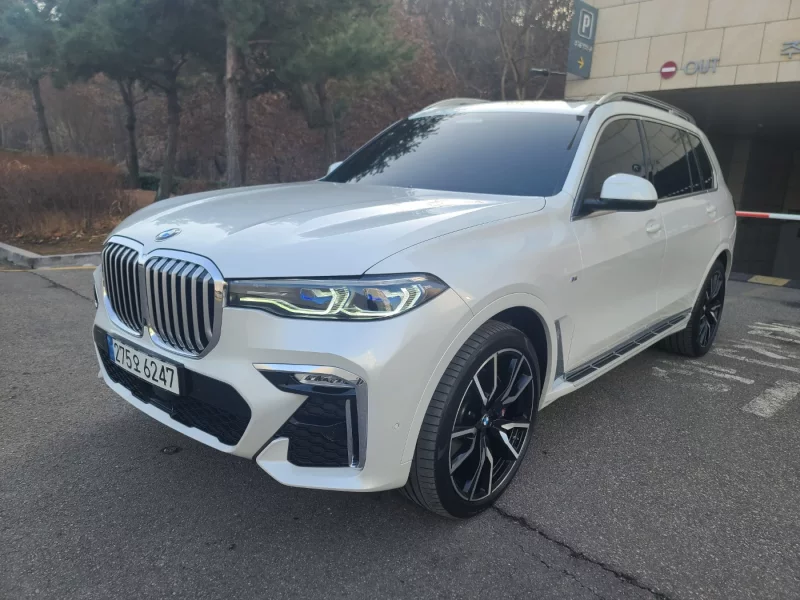 BMW X7